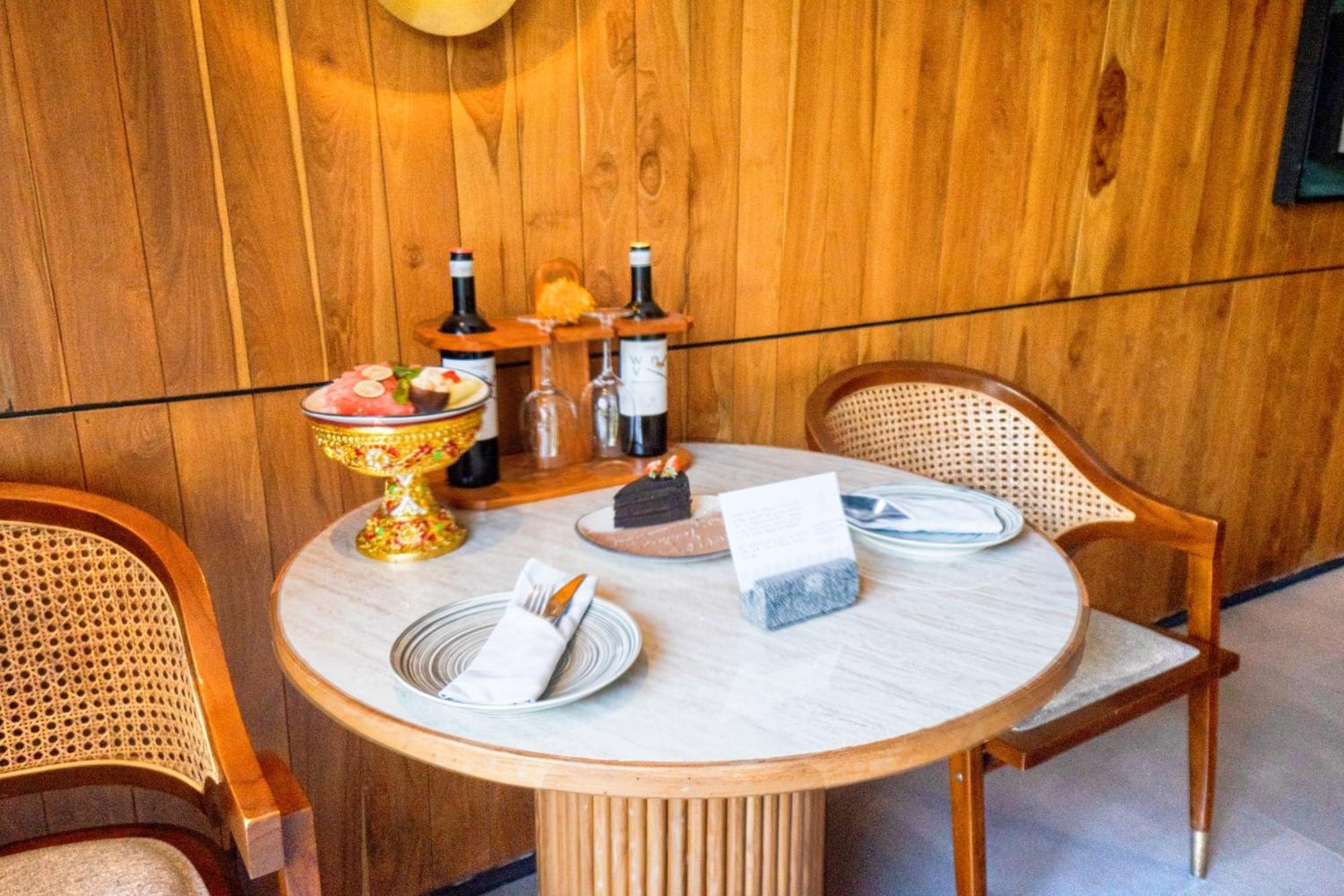 Sini Vie Luxury Resort & Spa Seminyak By Ini Vie Hospitality (Adults Only) Buitenkant foto